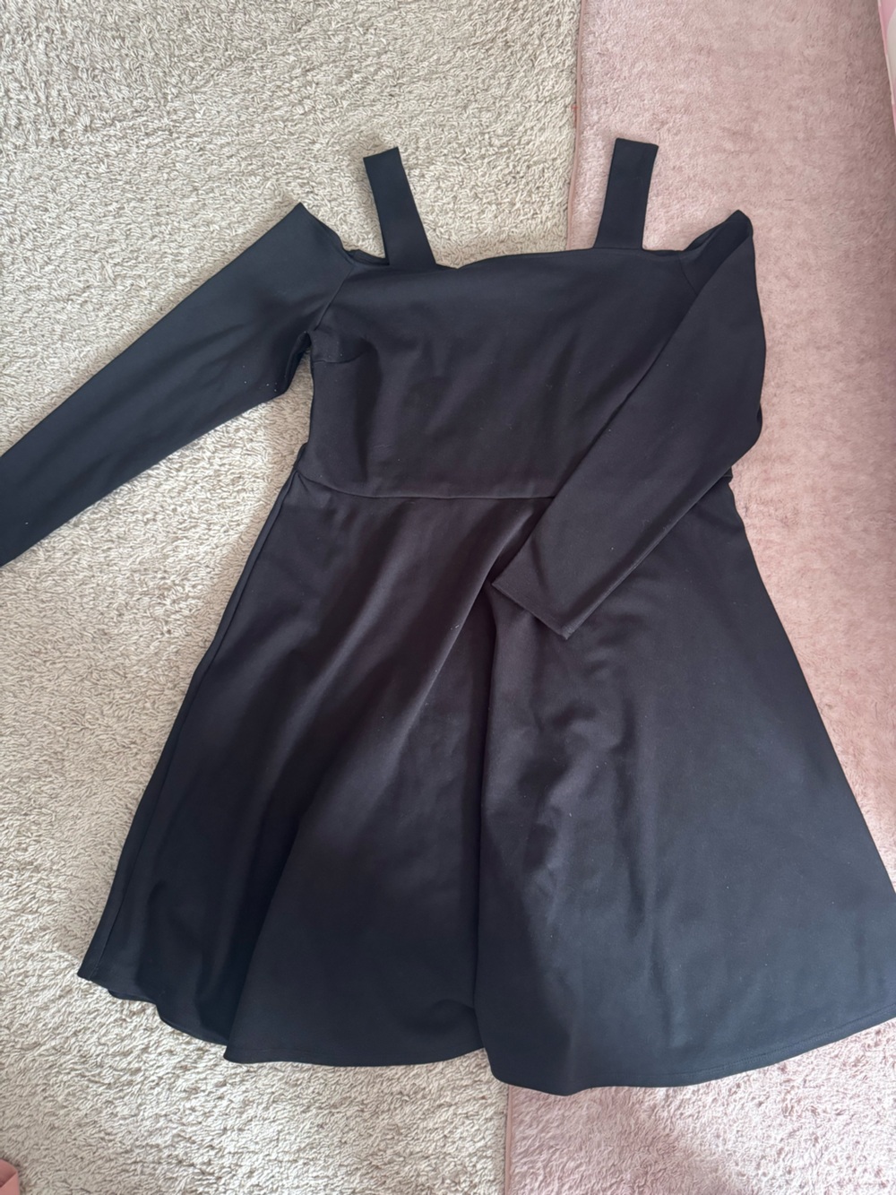 Women’s Black Long Sleeve dress